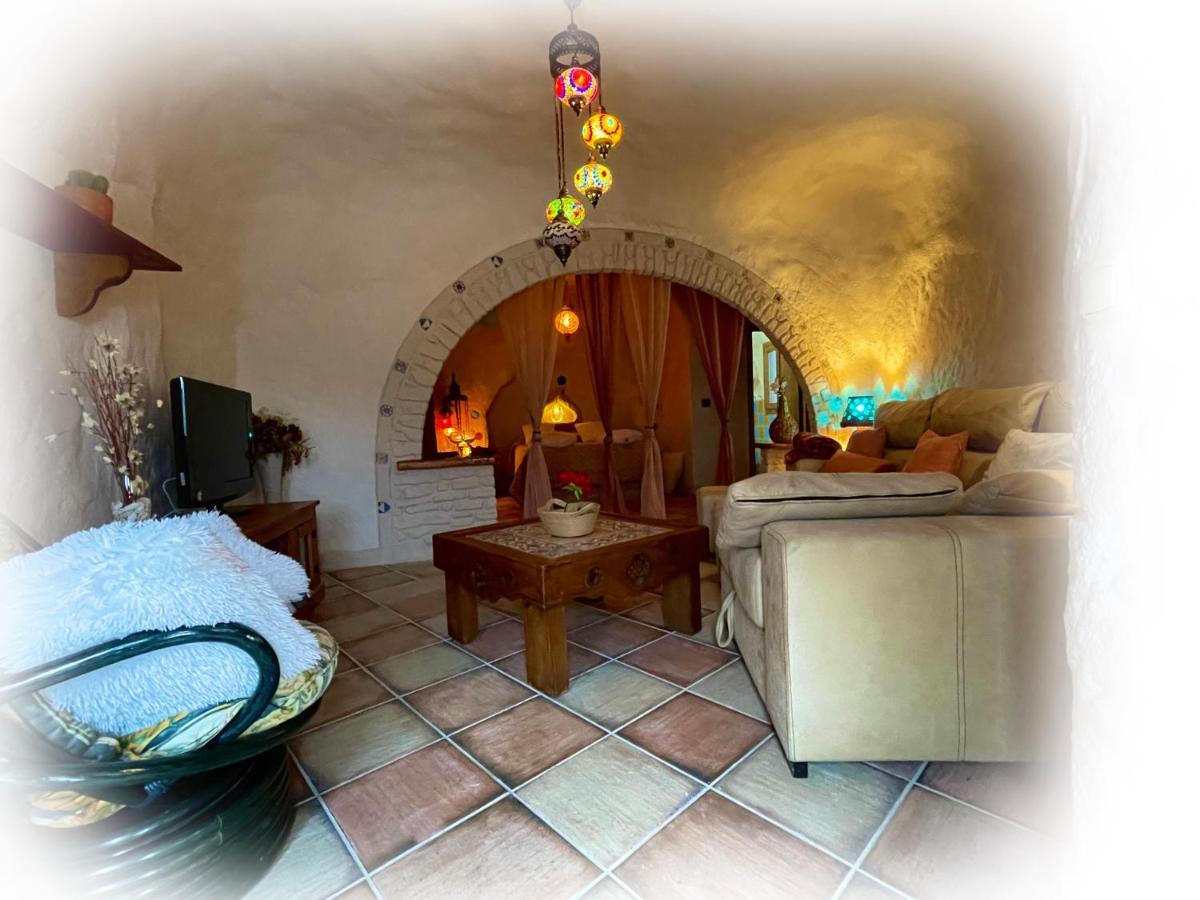 Affittacamere Casas Cueva El Castano Pampaneira Esterno foto